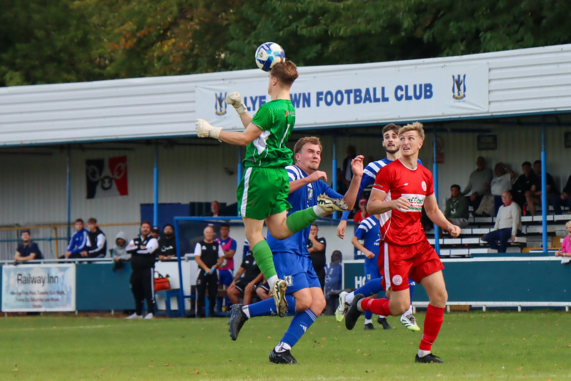 Step 5/6 round-up: Lye Town run riot as late drama strikes across the region
