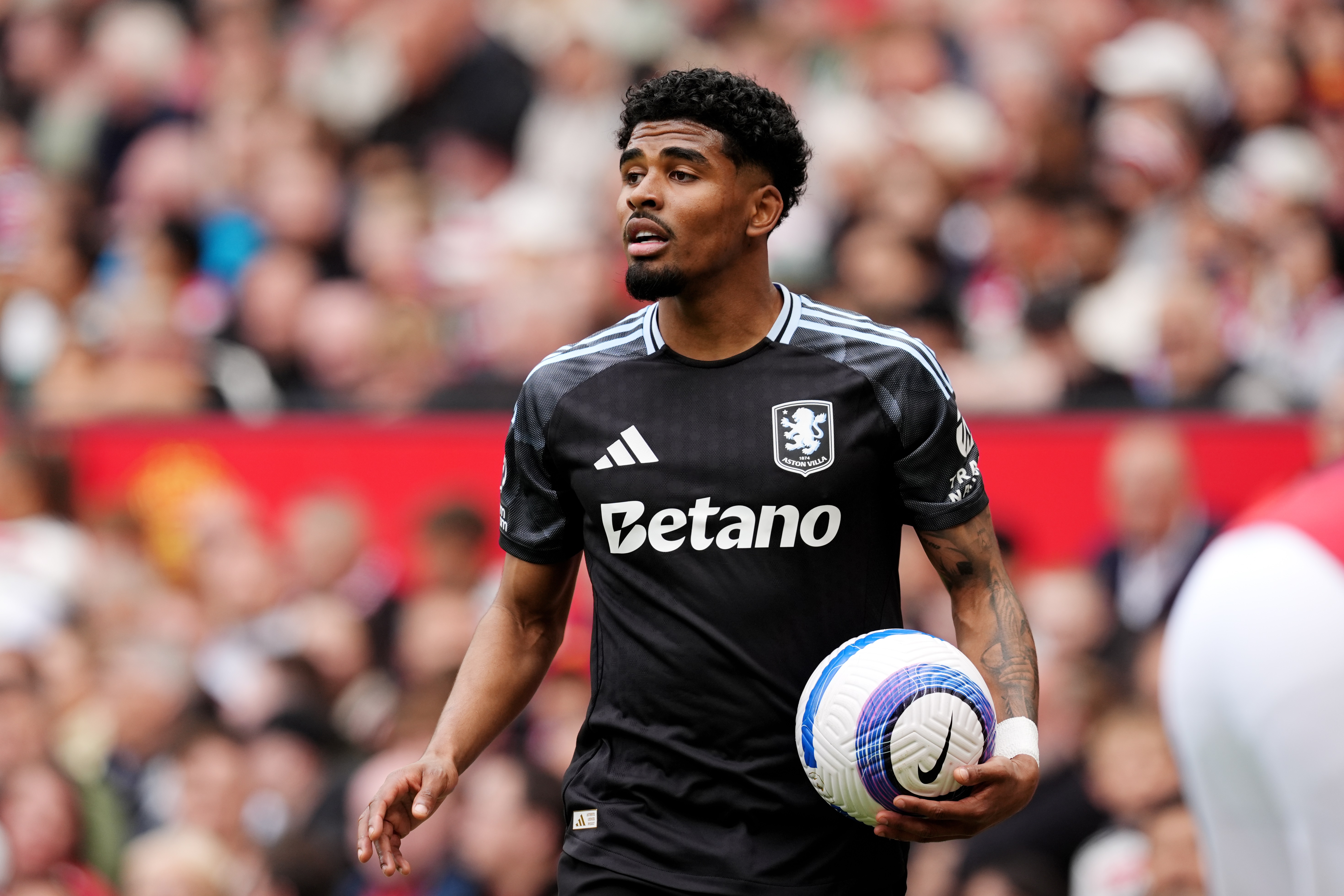 379da445-666b-411f-af96-