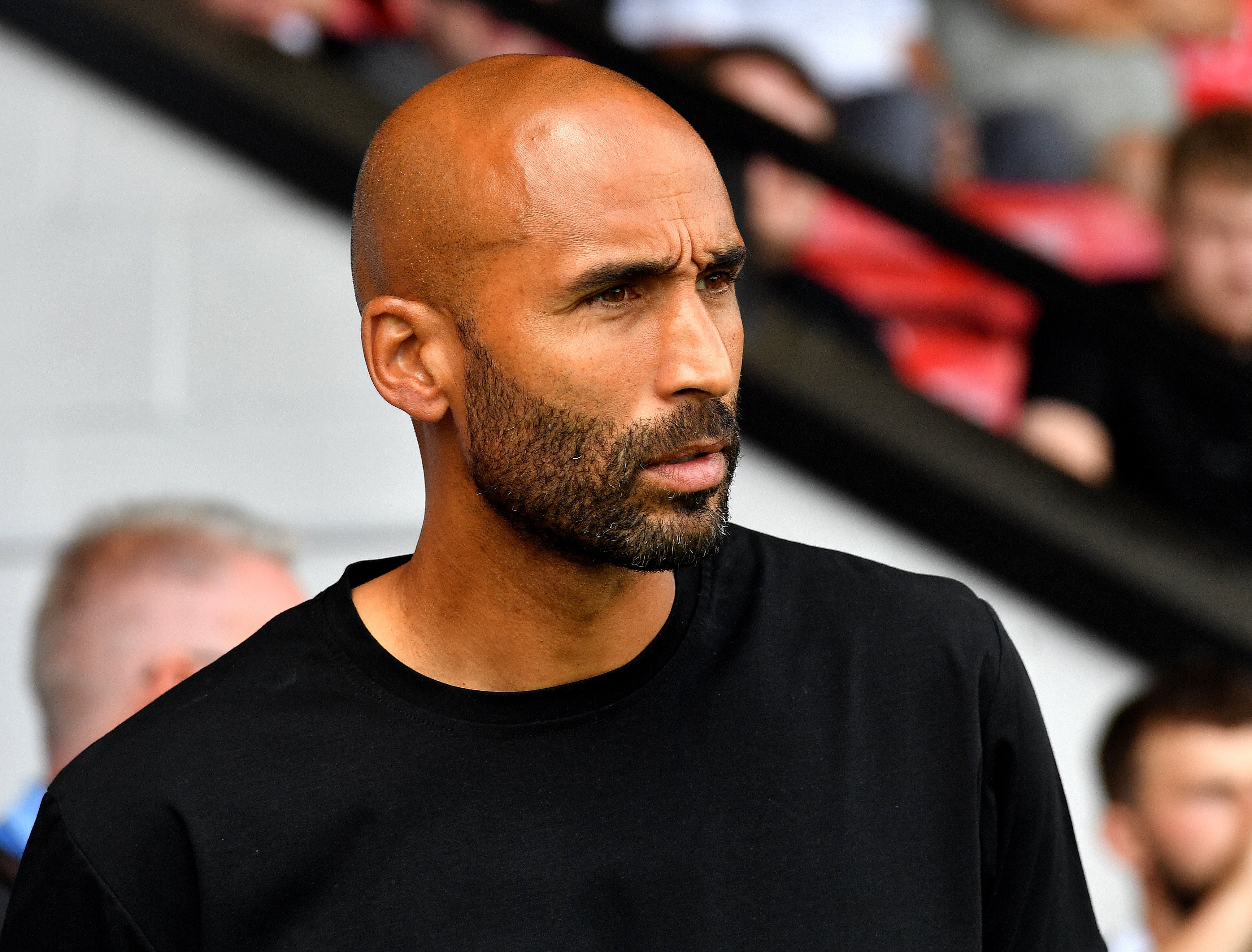 Lee Grant urges Walsall youngsters to "fight" for their place