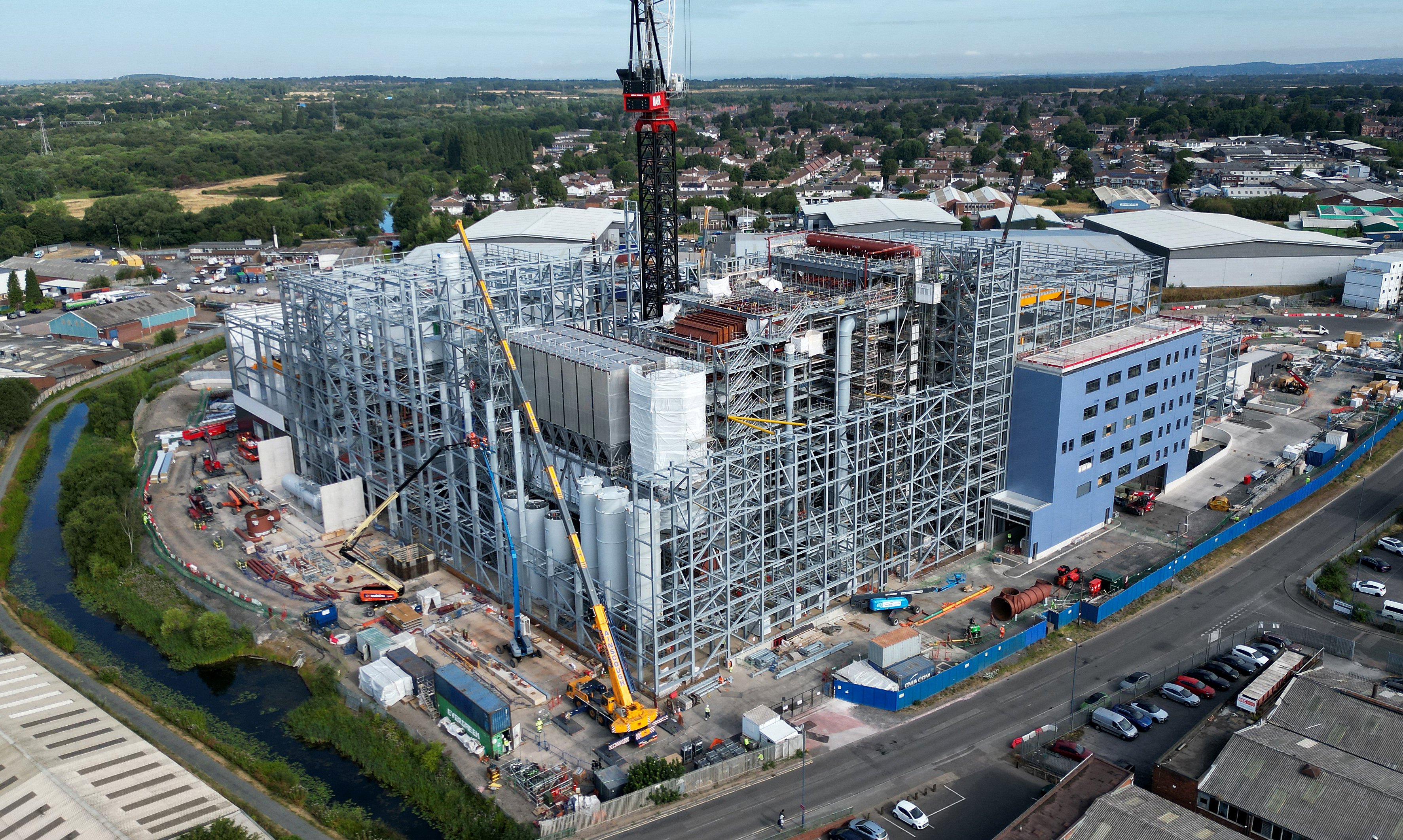 Fresh drone footage of energy from waste plant in the West Midlands