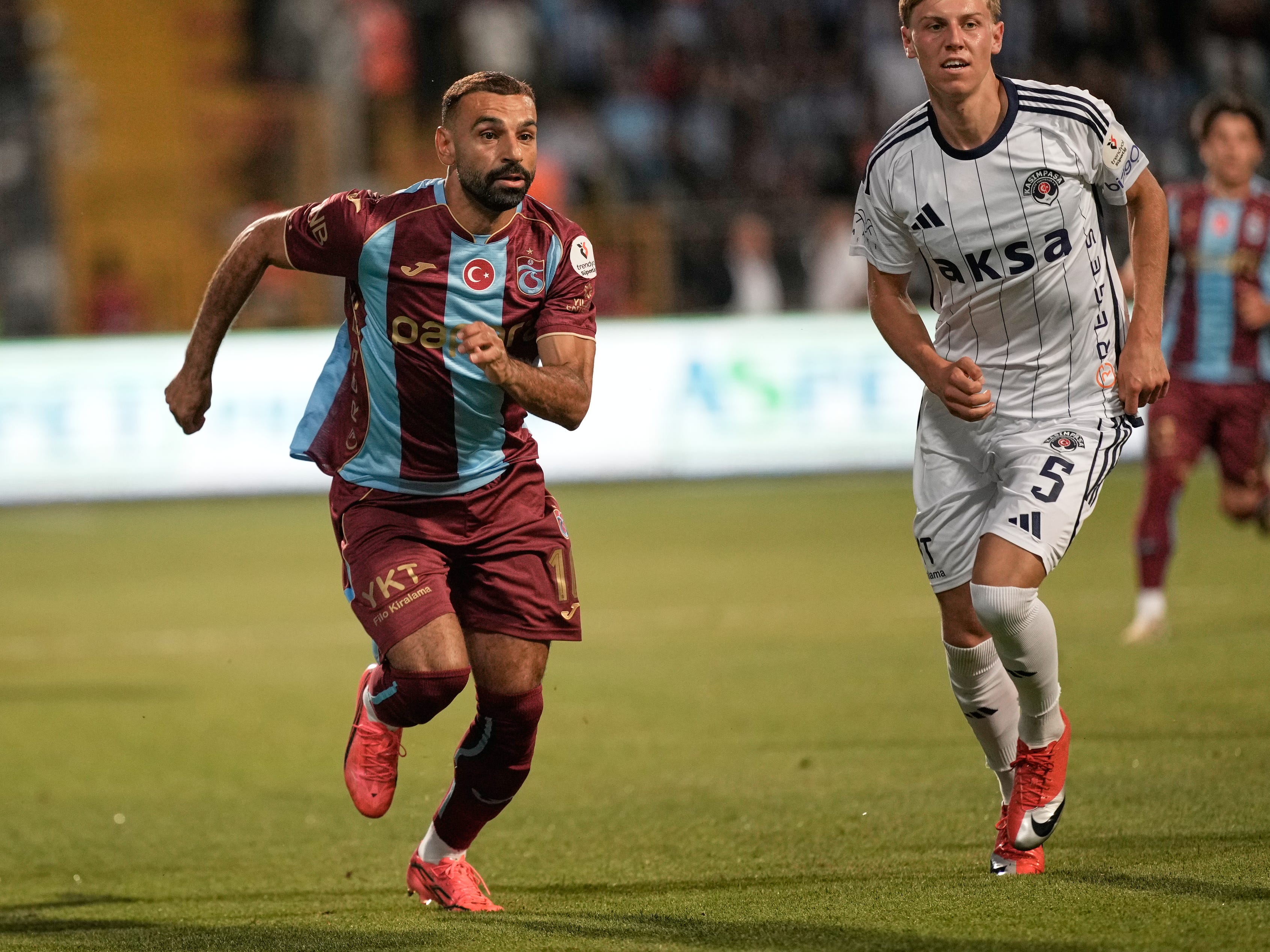 Mohamed Salah makes Trabzonspor debut in draw with Kasimpasa