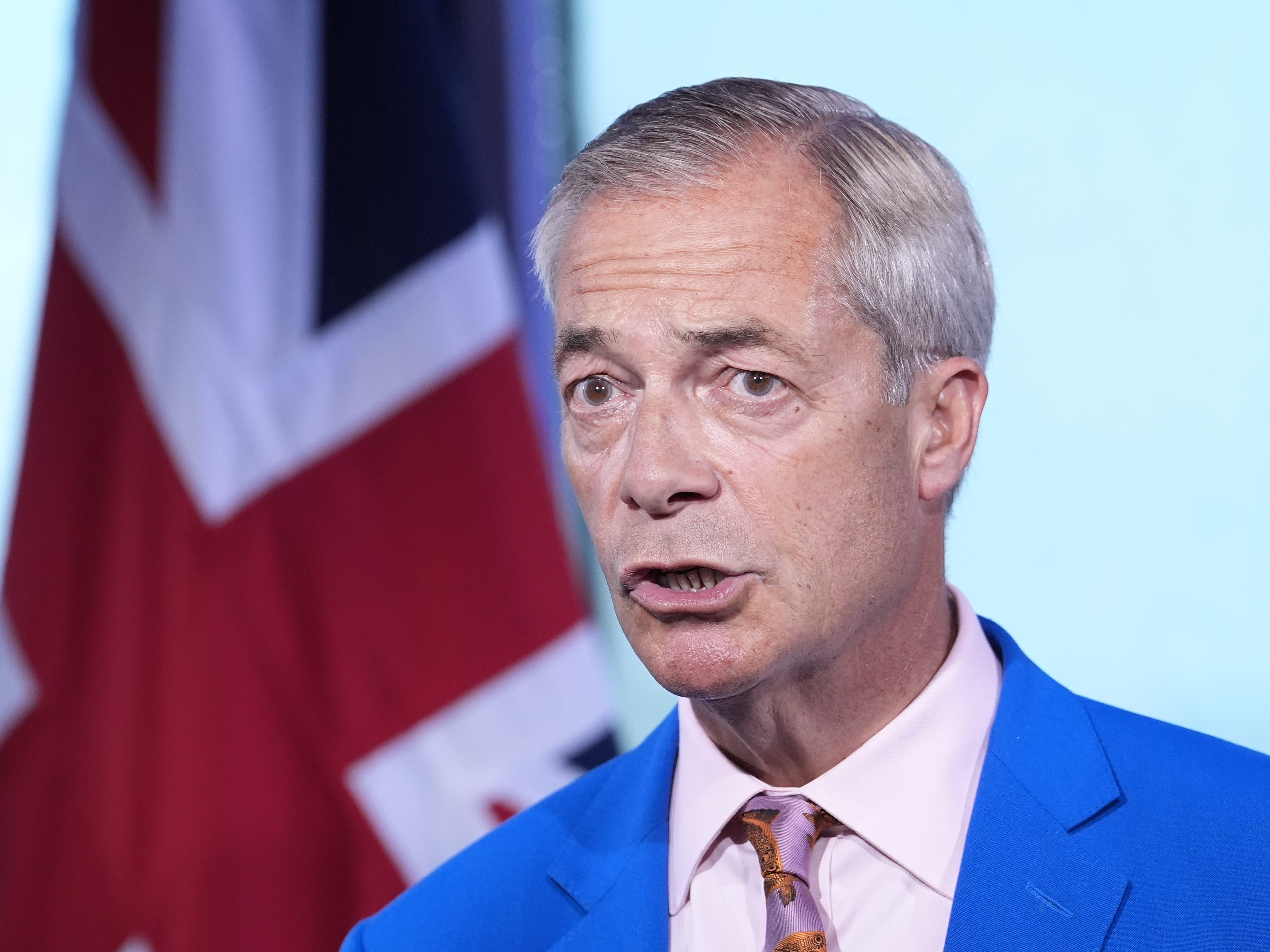 Farage wins in Clacton as police contest ‘credible threat’ claim at count